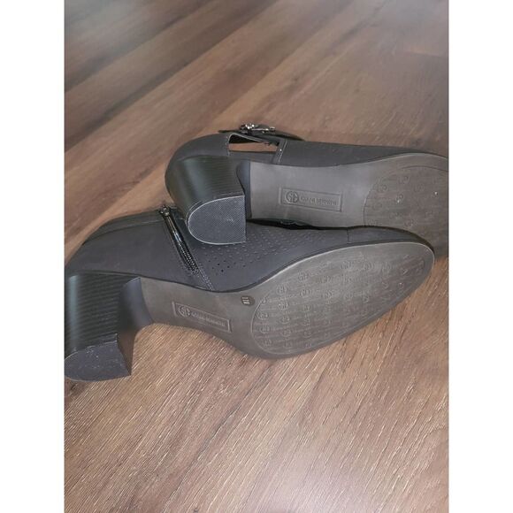 Giani Vernini womens bootie NWOT size 11 - Picture 4 of 4
